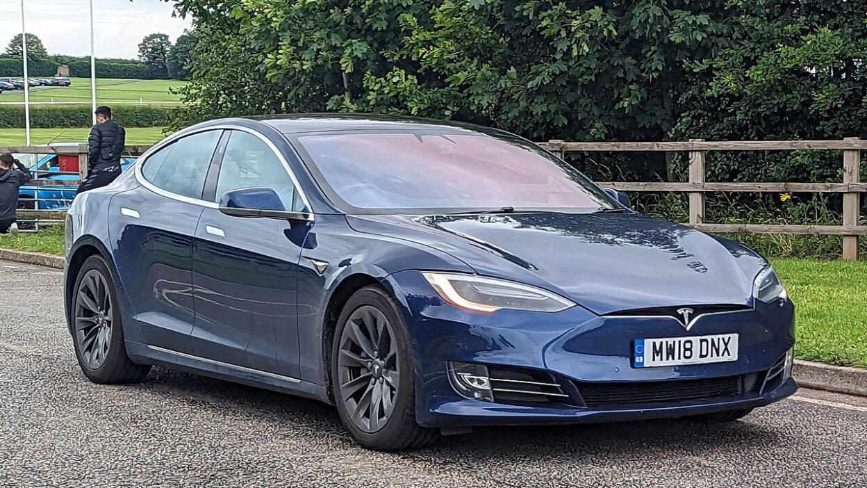 2018 Tesla Model S 100D – FSD v14 Lite: a Model S és Model X HW3-as tulajdonosok is me
