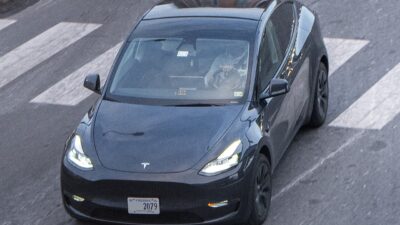 Tesla Model Y Washington DC Metro Area, USA (5) – Model Y gyorsulási verseny: BMW i8 és Audi E-Tron GT ellen