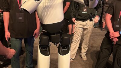 Latest Tesla Optimus Humanoid Robot – Optimus gyár Texasban: hat hónap alatt épült ki az acélváz
