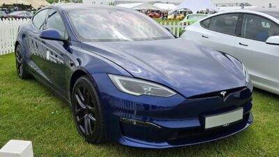 2024 Tesla Model S (99028) – Ron Baron: a Tesla Model S Signature az autóm, amivel reggel