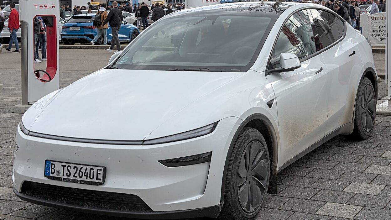 Tesla Model Y – köszönet az első ajánlásért
