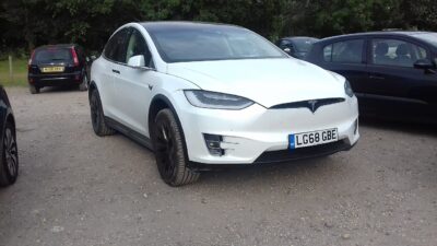 2018 Tesla Model X 100D - geograph.org.uk - 6220304 – Tesla Semi: szűk úton is megfordult a MotorTrend tesztjén