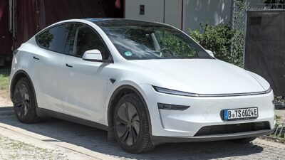 Tesla Model Y (2025) MYLE Festival 2025 DSC 9564 – Tesla új FSD funkció: automatikus ütközéselkerülés