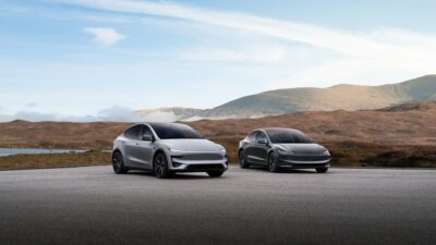 Tesla Model 3 V2L funkcióval és Zen Gray enteriőrrel Kínában